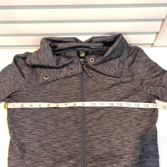 Gaiam Gray Yoga Zip Up Light Jacket - Picture 7 of 7